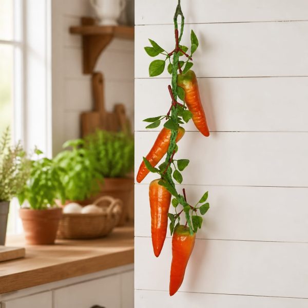 Morcov decor pe funie