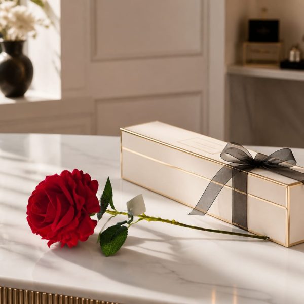 Floare artificială  trandafiri roșu cu tija 60cm